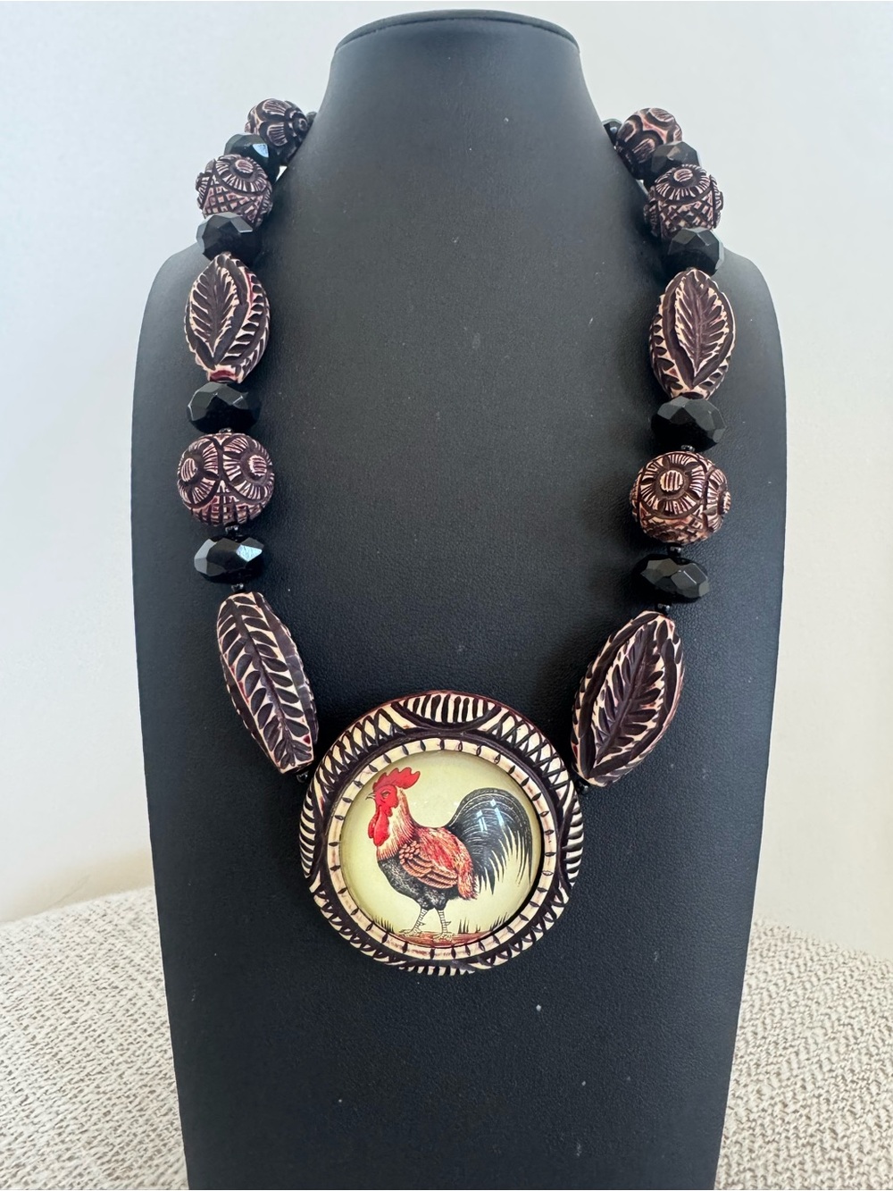 Hotcakes‎ bird necklace Rooster